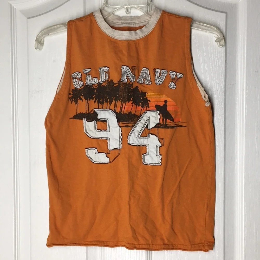 Boys’ Old Navy 94 Muscle tee (M)